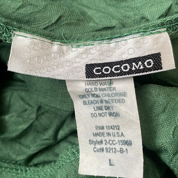 🌷COCOMO Top size Large 🌷 - Picture 6 of 6